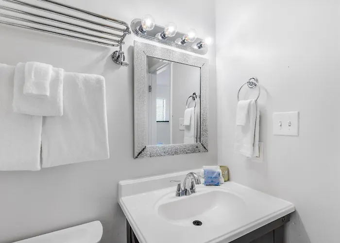 Apartment Romar Village 621 By Collection Gulf Shores
